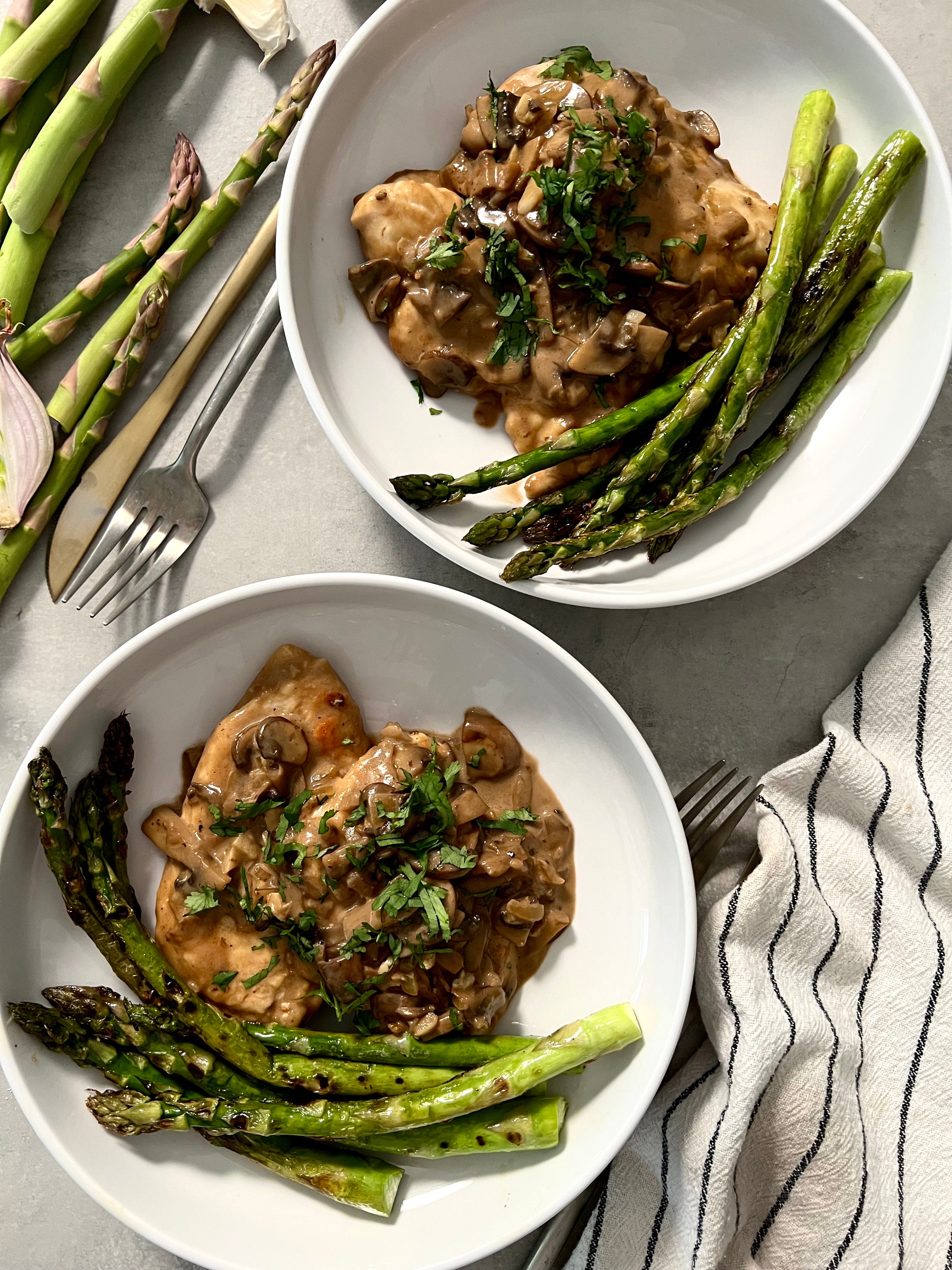 CHICKEN MARSALA